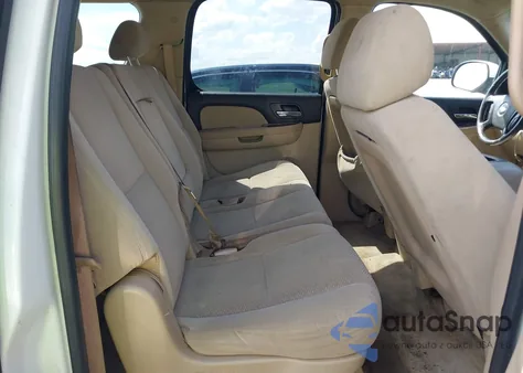 2007 Chevrolet Suburban 1500 Lt z USA, uszkodzony, nr VIN 1GNFK16367J339451